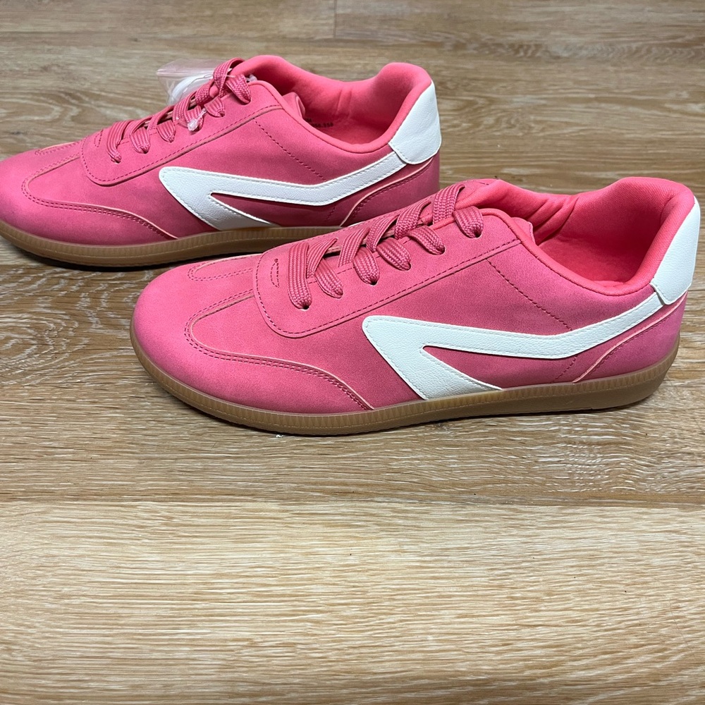 Dolce Vita Pink and White Sneakers